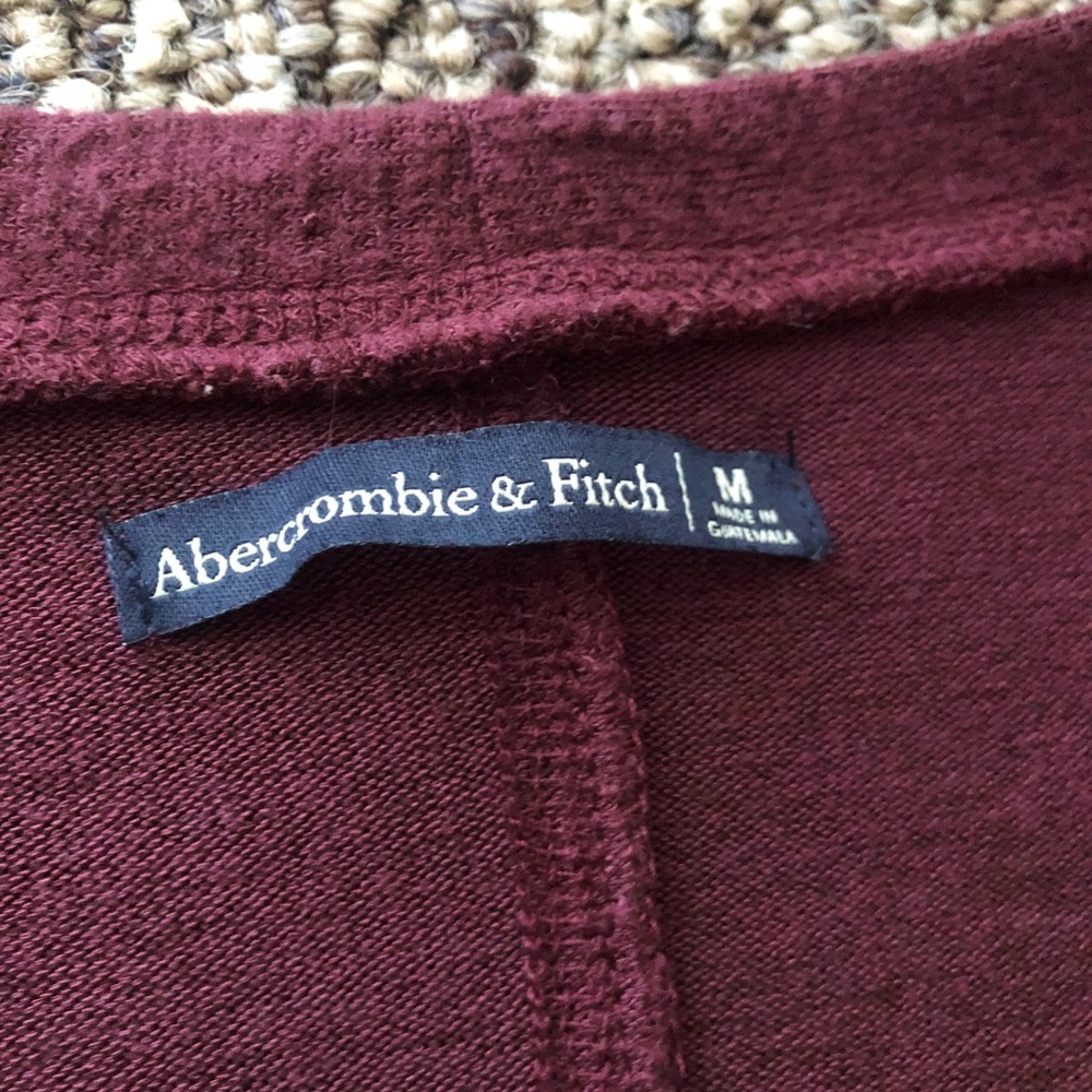 Abercrombie Burgundy Tie Front Top - Picture 4 of 4